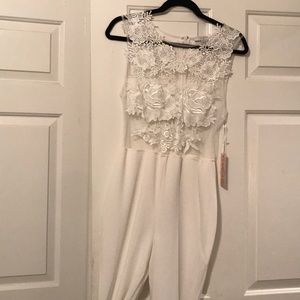 Short Sleeve Beautiful White Jumpsuit